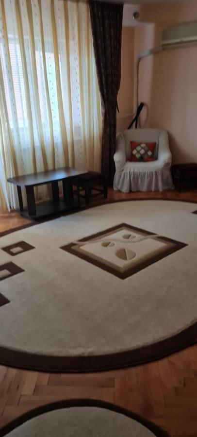Apartament Cu 2 Camere Spatioase In Centrul Orasului - Andrei Brăila Exterior foto